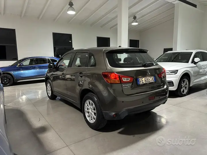 Mitsubishi Asx 2016 photo 5