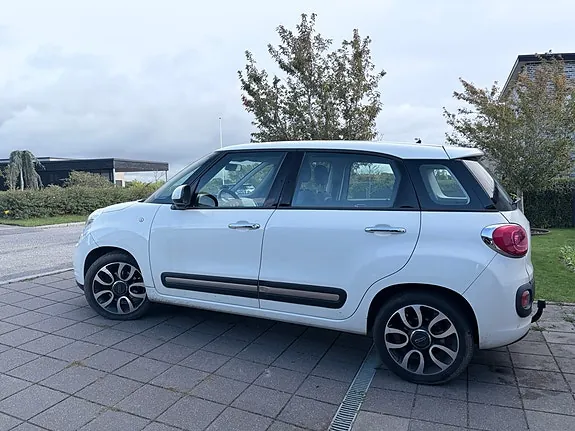 Fiat 500L 2012 photo 5