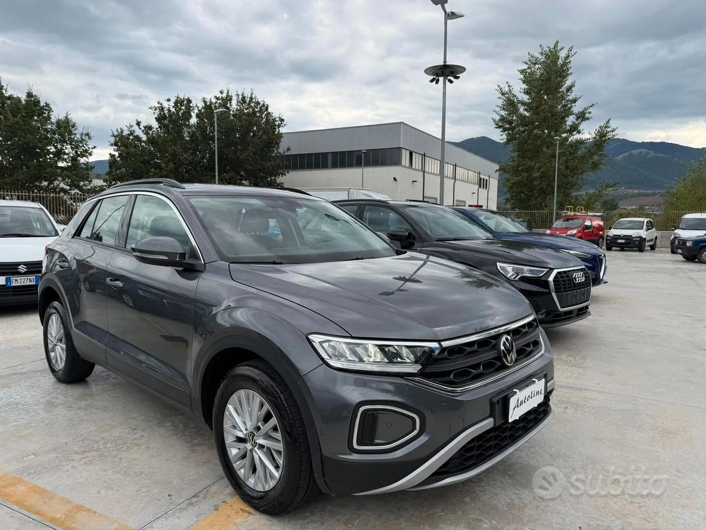Volkswagen T-Roc 2022 photo 3