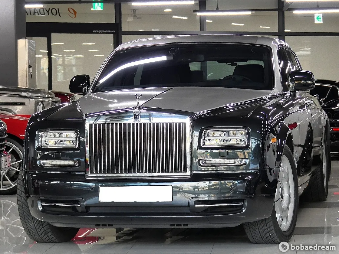 Rolls-Royce Phantom