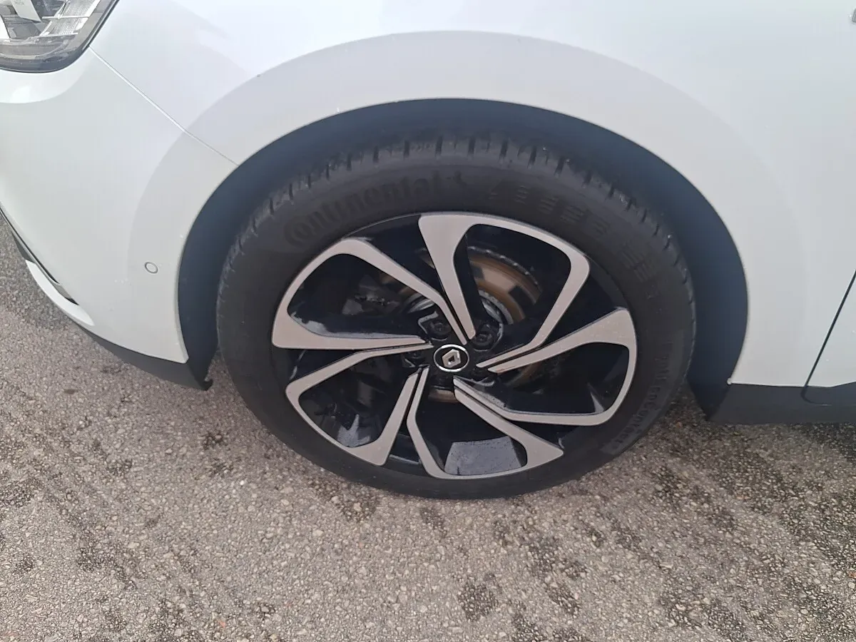Renault Grand Scénic 2017 photo 3