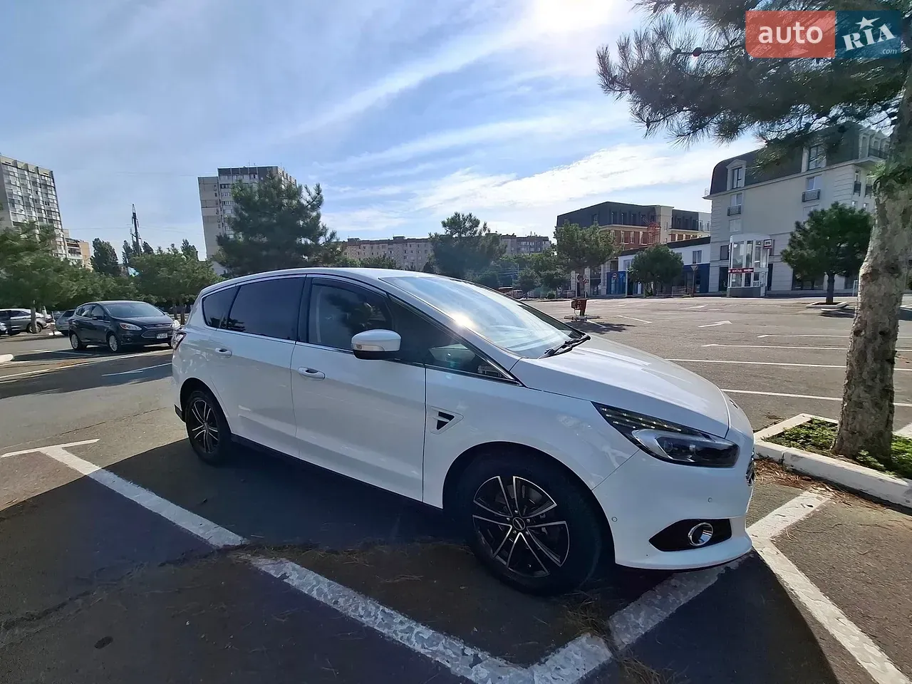 Ford S-Max 2016 photo 5