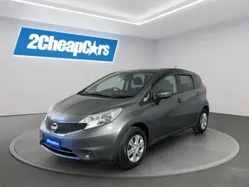 Nissan Note 2015 photo 2