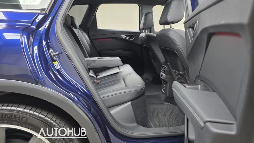 Audi Q4 E-Tron 2022 photo 3