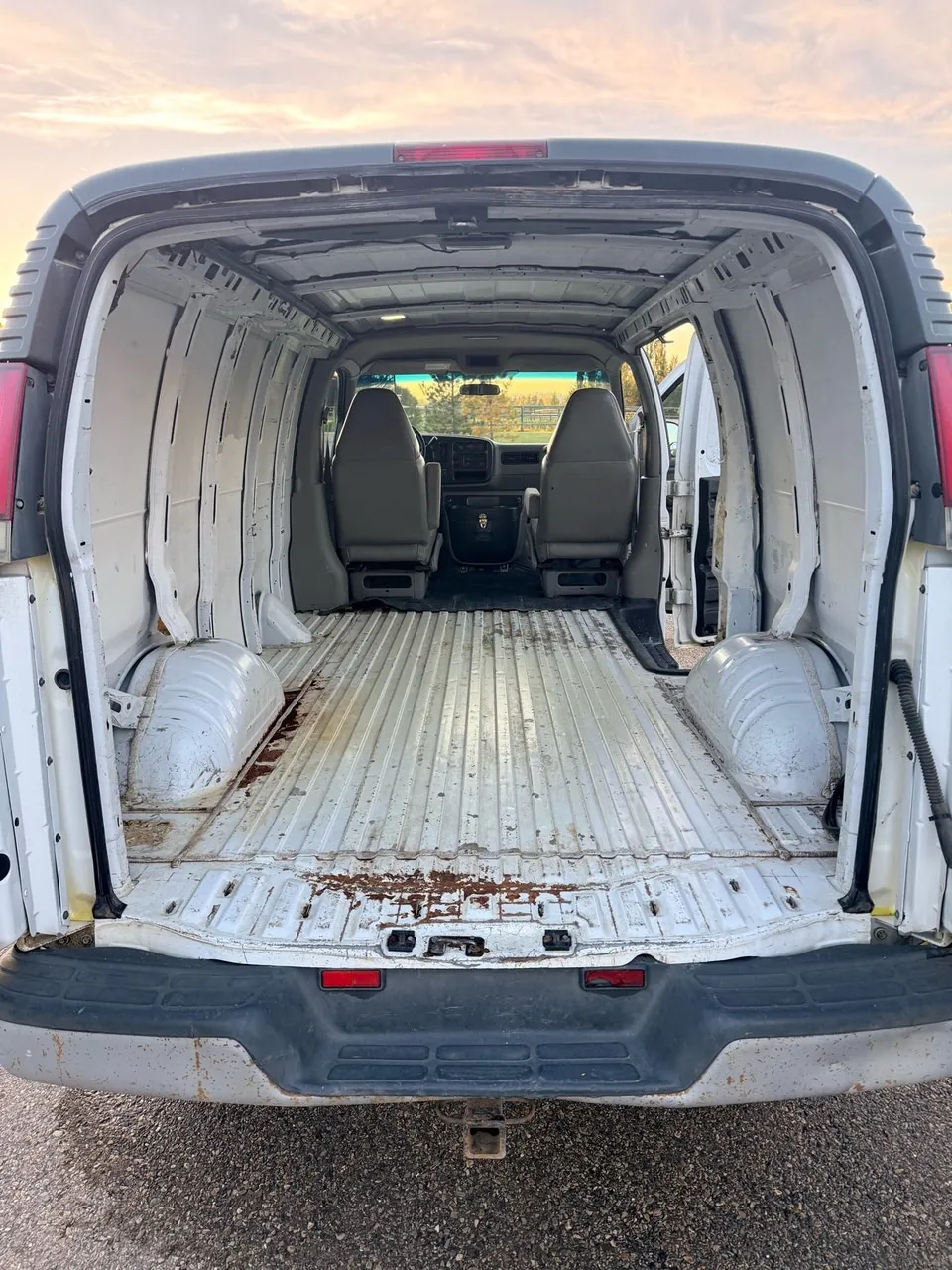 Chevrolet Express 2000 photo 5