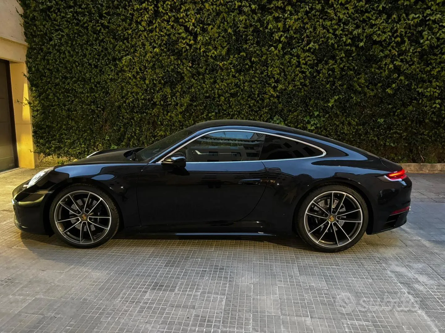 Porsche 911 2020 photo 2
