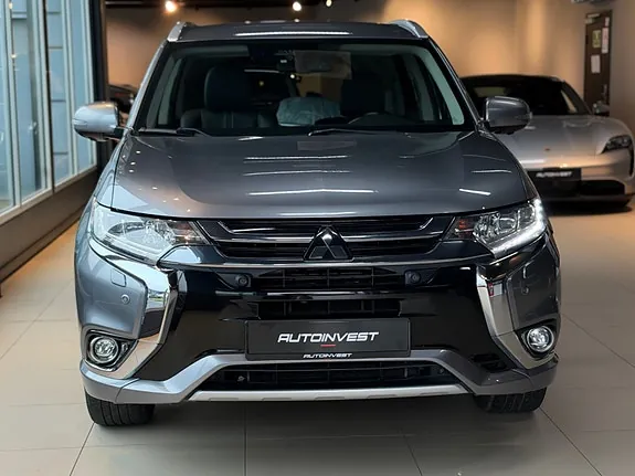 Mitsubishi Outlander 2017 photo 3