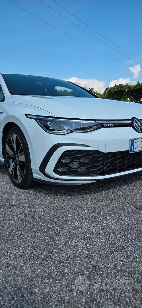 Volkswagen Golf 2024 photo 4
