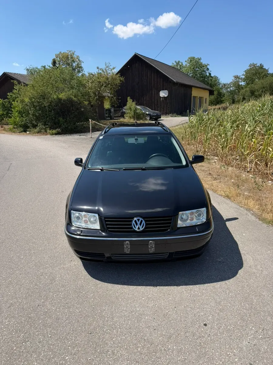 Volkswagen Bora 2002 photo 2
