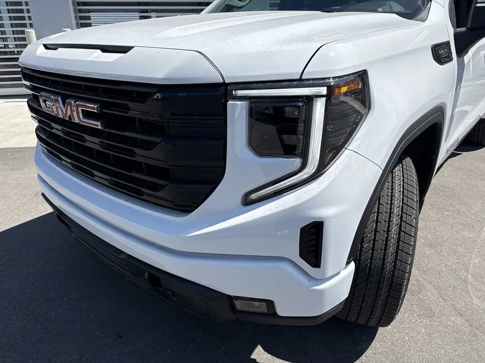 GMC Sierra 1500 2026 photo 3