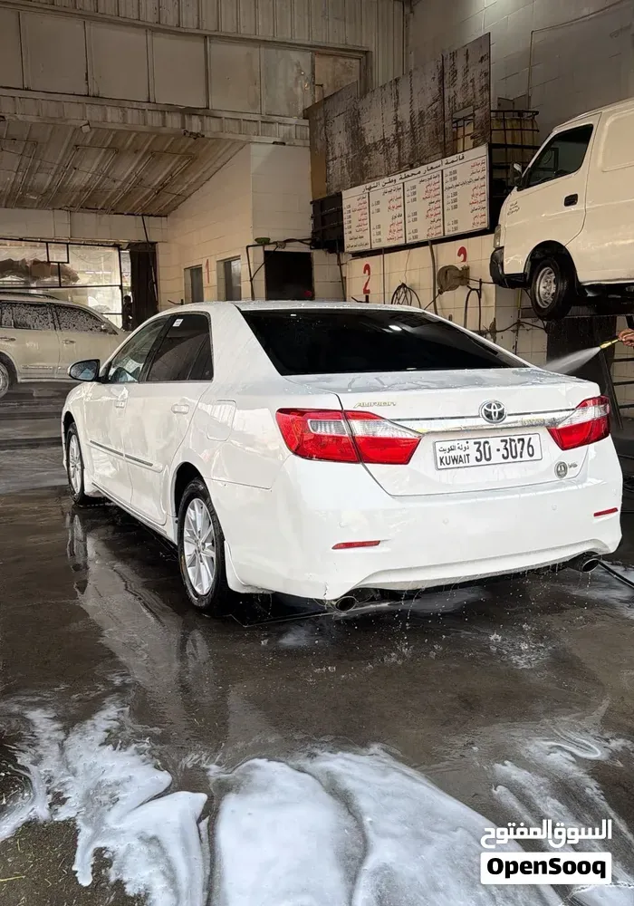 Toyota Aurion