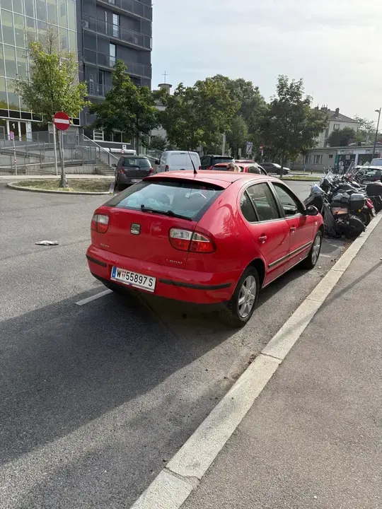 Seat Leon 2003 photo 2