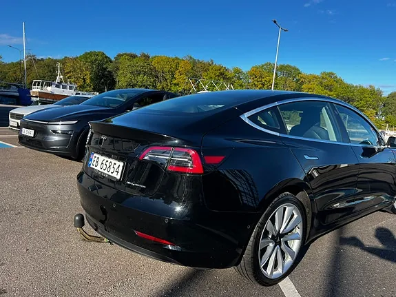 Tesla Model 3 2020 photo 5