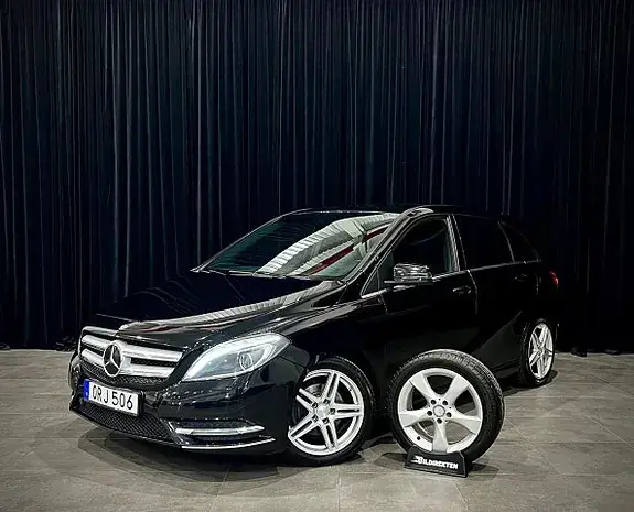 Mercedes-Benz B 180