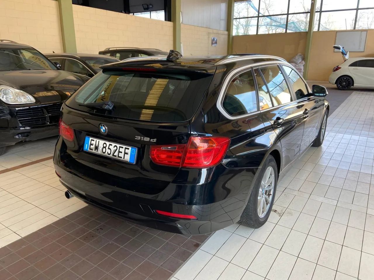 BMW 318 2014 photo 5