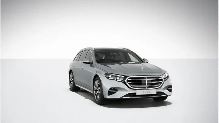 Mercedes-Benz E-Class photo 2