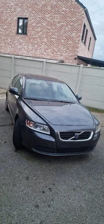 Volvo S40