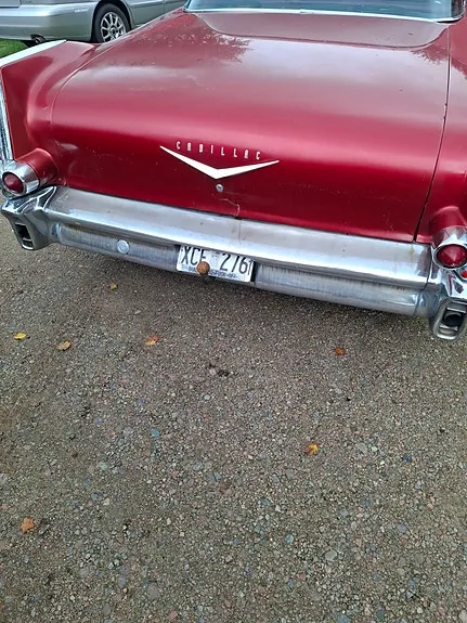 Cadillac Series 62 1957 photo 3