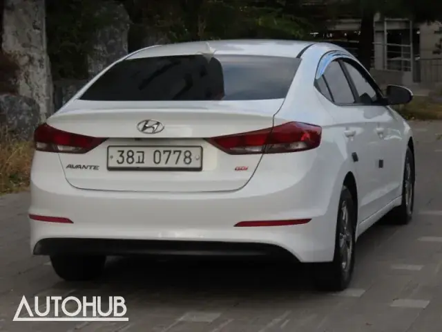 Hyundai Avante 2016 photo 3