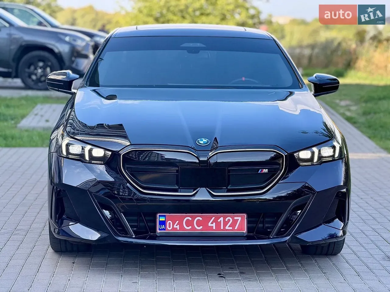 BMW I5