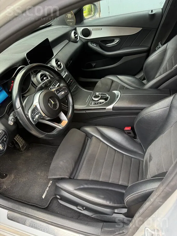 Mercedes-Benz C220 2018 photo 4