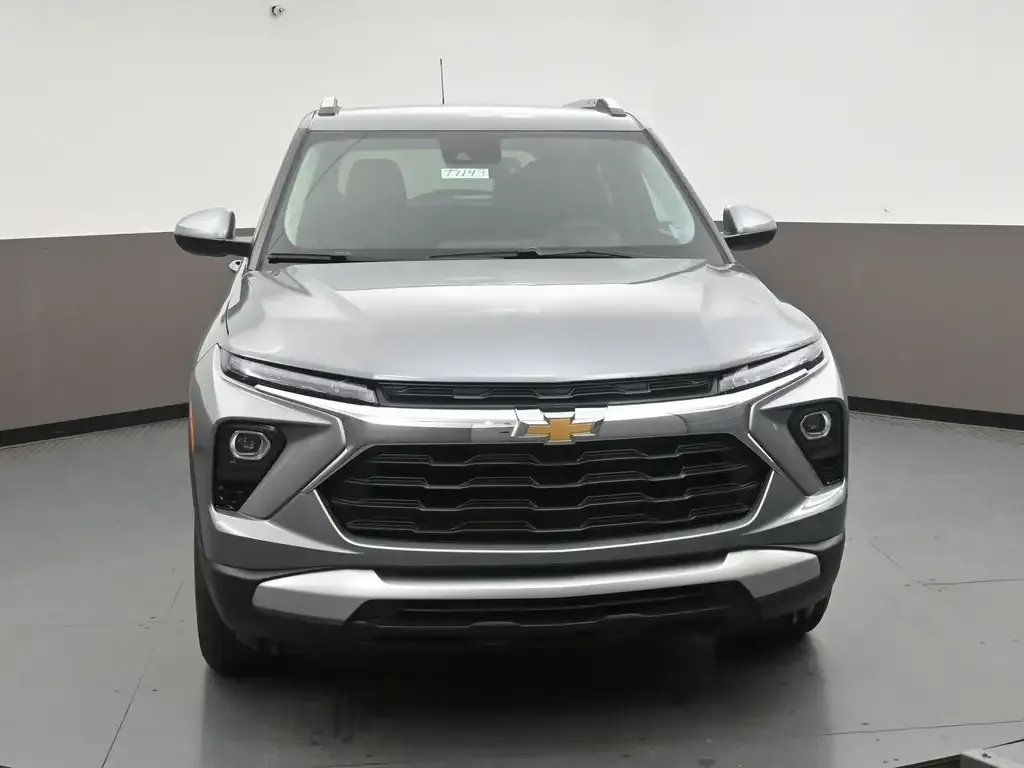 Chevrolet Trailblazer 2026 photo 2