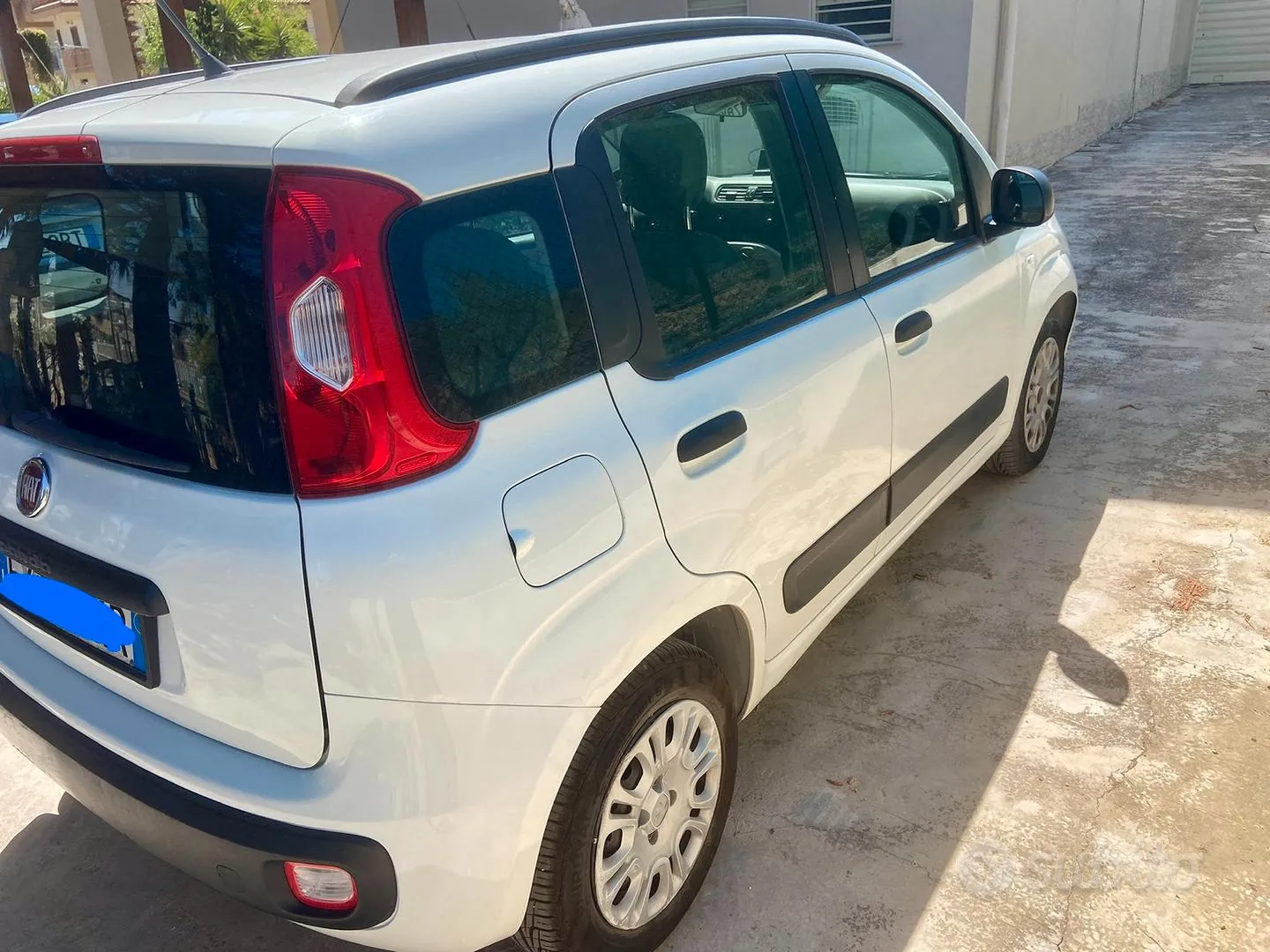 Fiat Panda 2015 photo 2