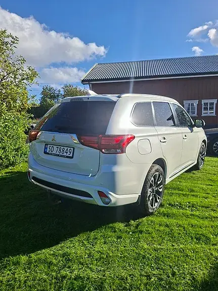 Mitsubishi Outlander 2016 photo 4
