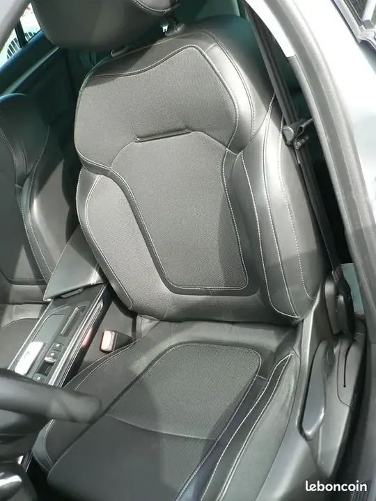 Renault Megane 2022 photo 5