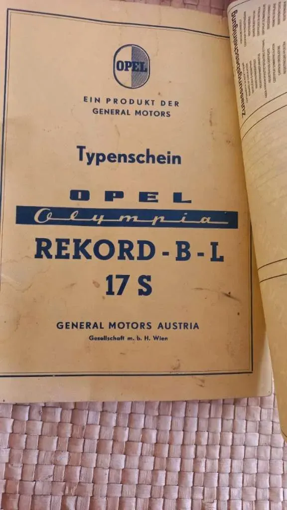 Opel Rekord 1966 photo 2