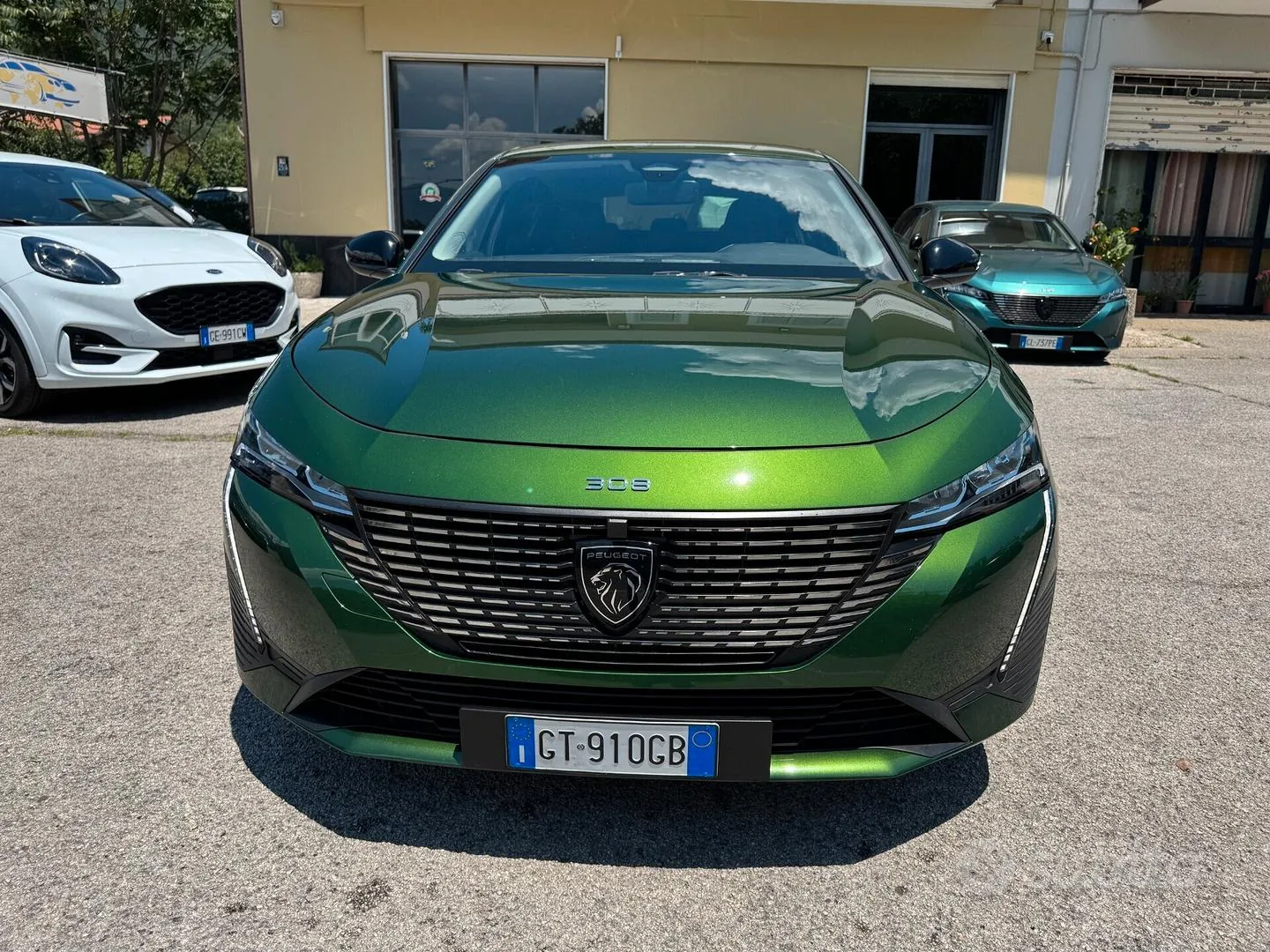 Peugeot 308 2024 photo 2