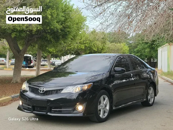 Toyota Camry 2014 photo 2