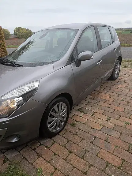 Renault Scenic Iii 2011 photo 5
