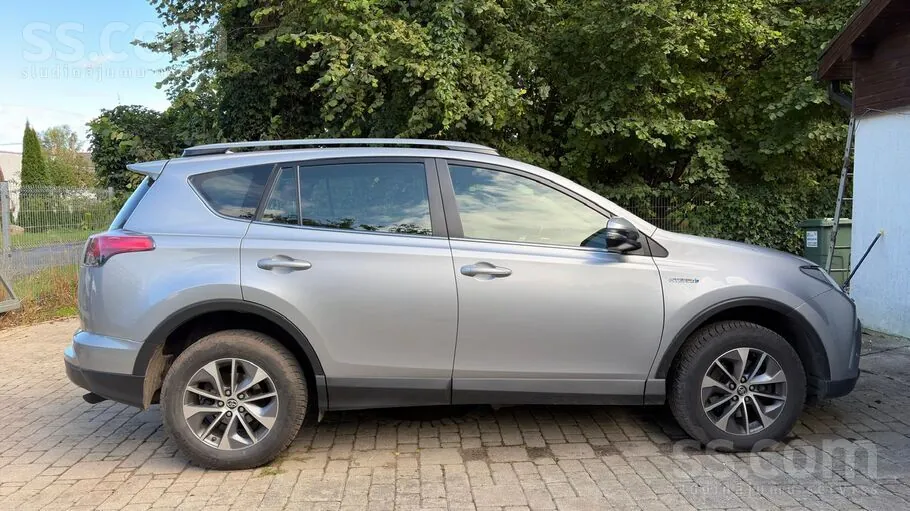 Toyota Rav4 2018 photo 3