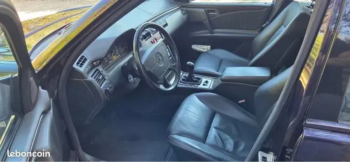 Mercedes-Benz E-Class 1998 photo 2