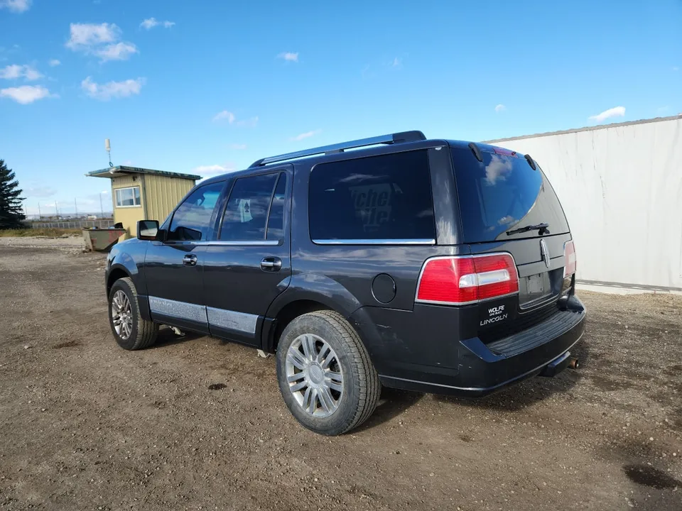 Lincoln Navigator 2007 photo 2