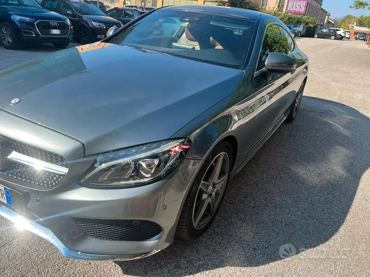 Mercedes-Benz C-Class 2022 photo 4