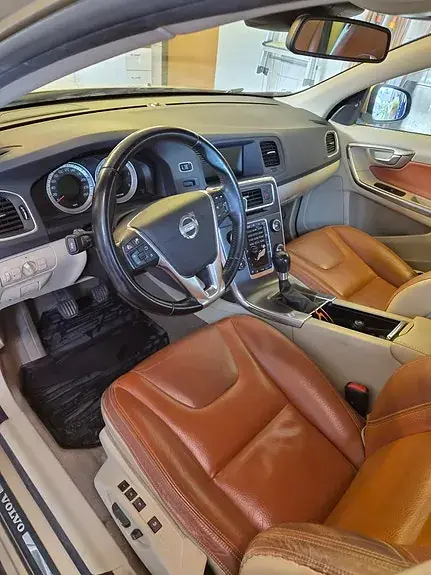 Volvo V60 2012 photo 3