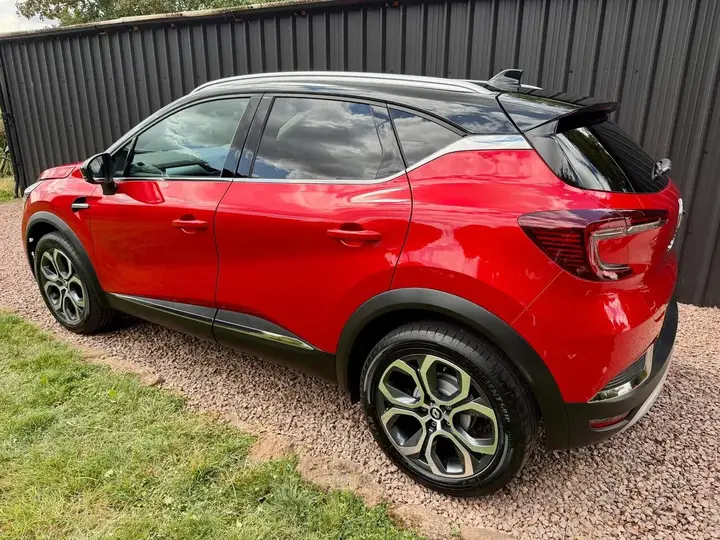 Renault Captur 2022 photo 3