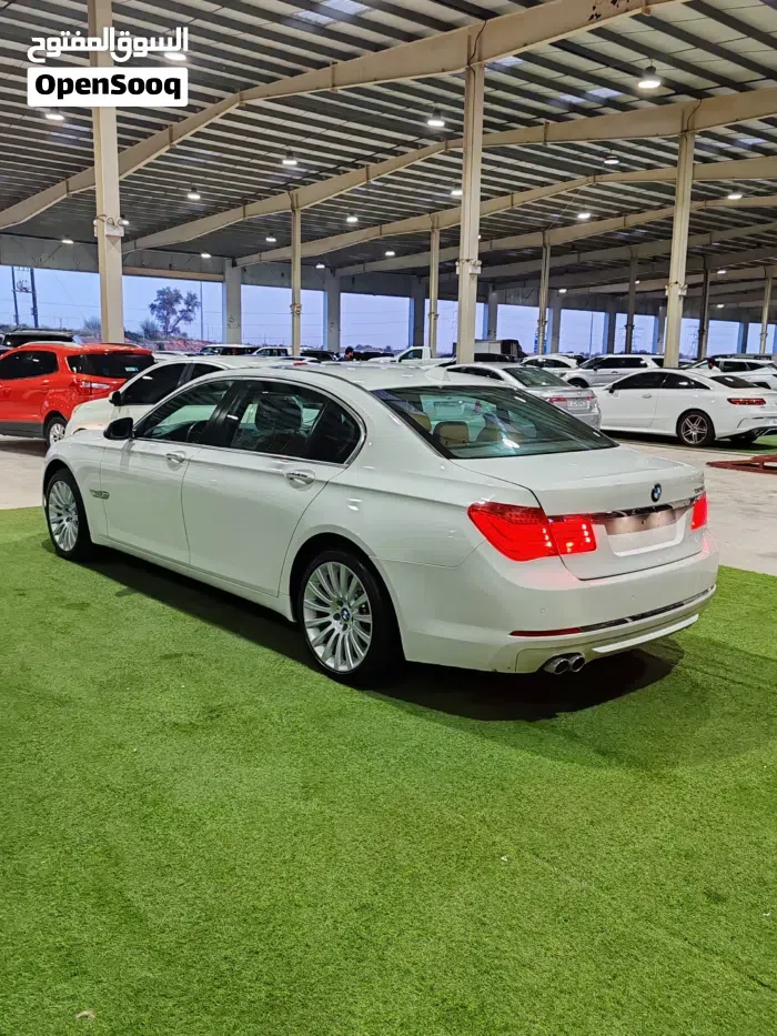 BMW 7 Series 2014 photo 4