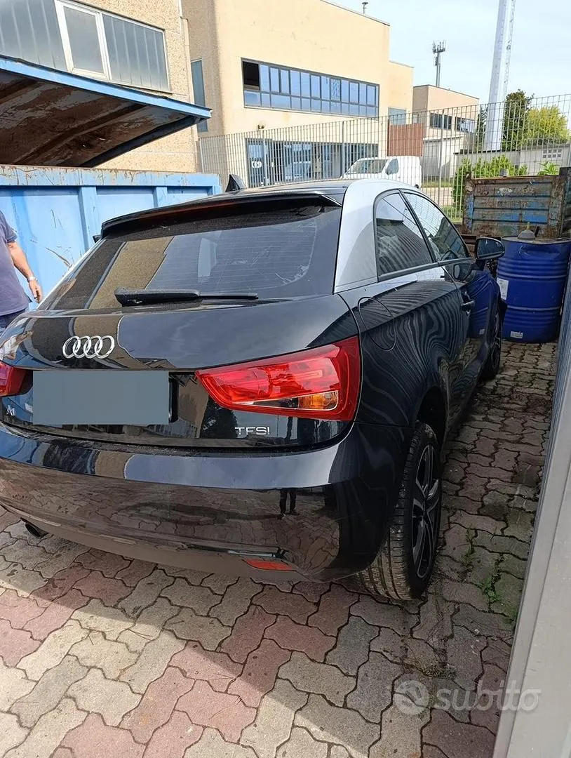 Audi A1 2012 photo 3