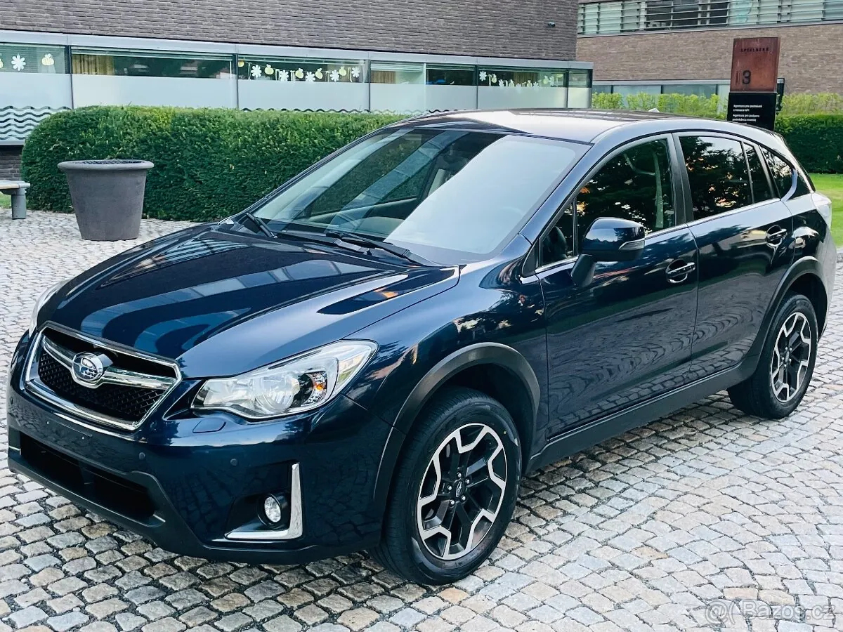 Subaru Xv 2016 photo 2