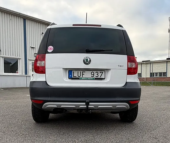 Skoda Yeti 2012 photo 5