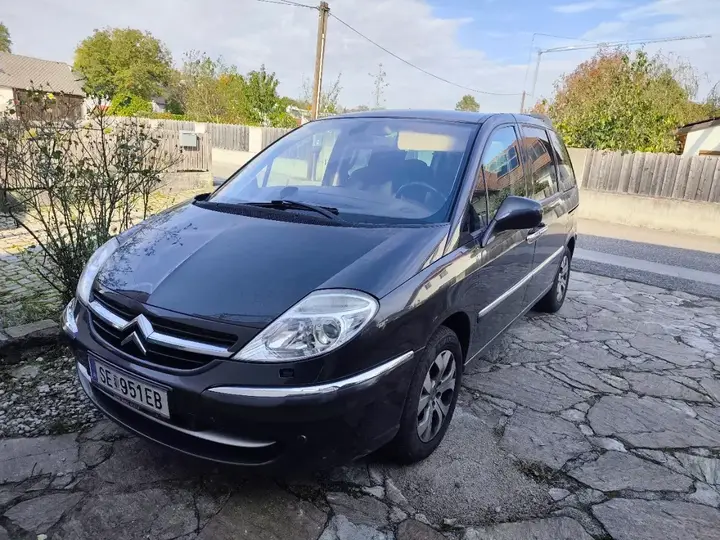 Citroen C8