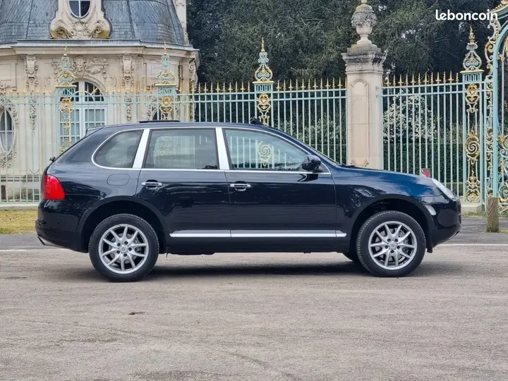 Porsche Cayenne 2005 photo 2