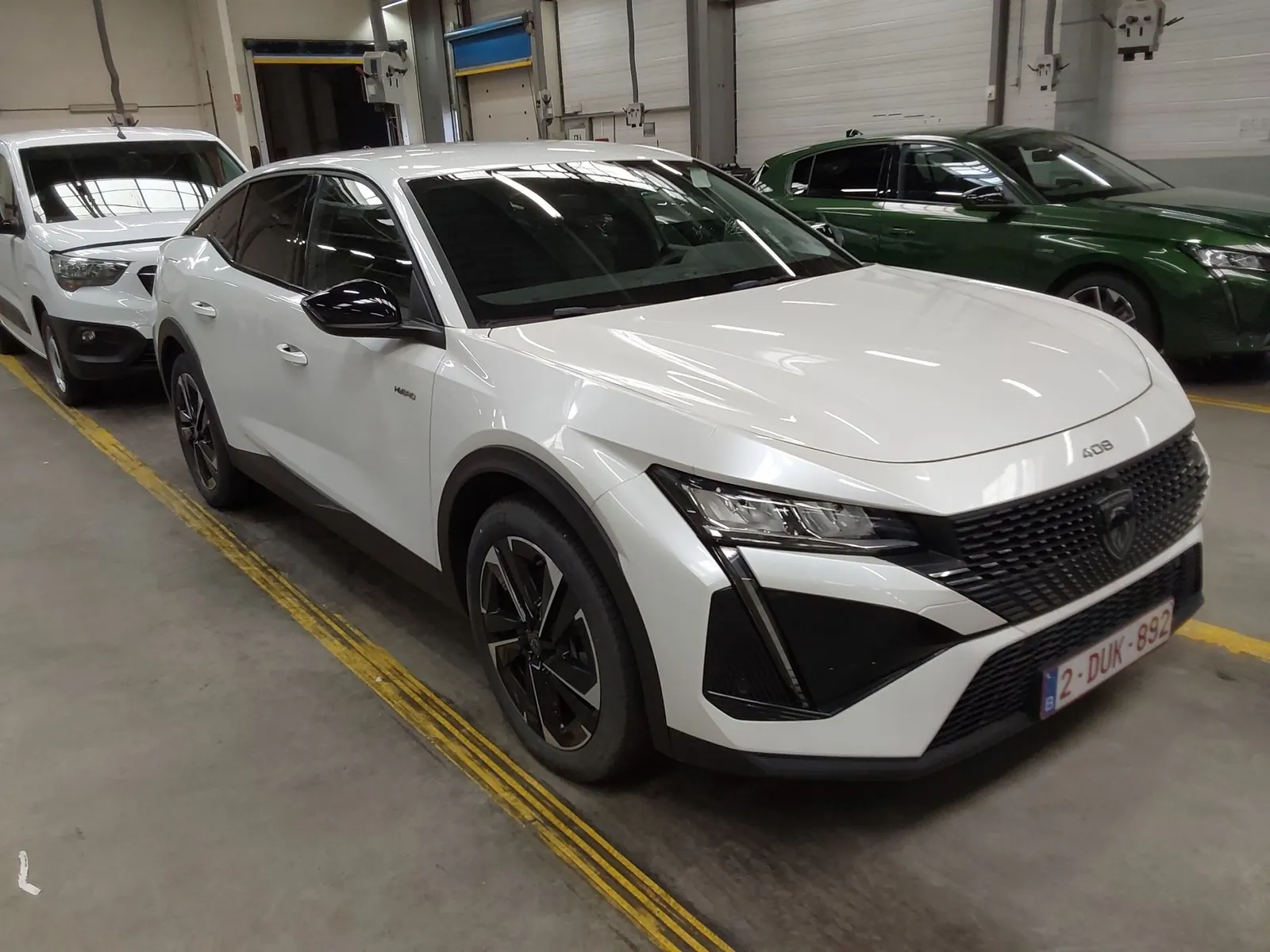 Peugeot 408
