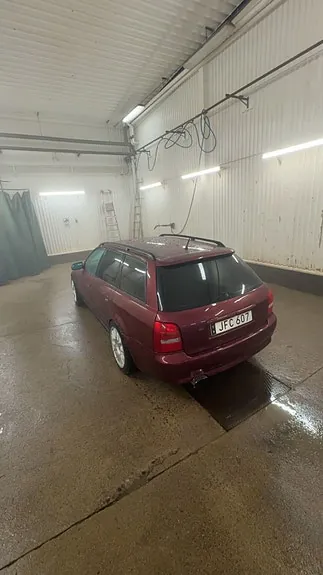 Audi A4 1999 photo 4