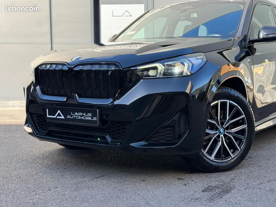 BMW Ix1 2023 photo 3