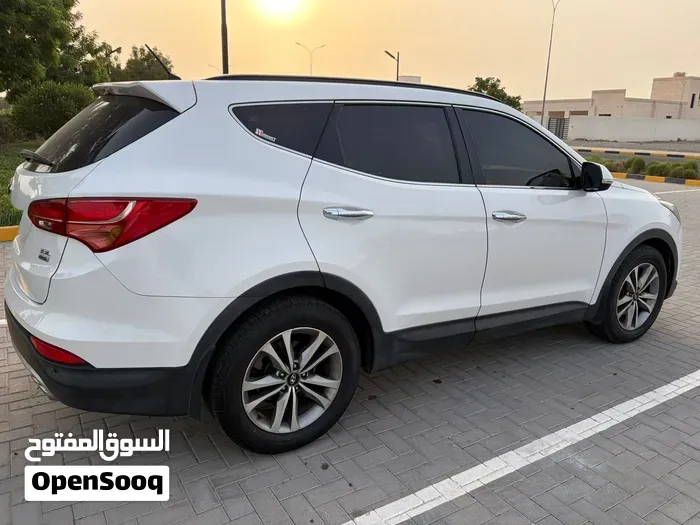 Hyundai Santa Fe 2015 photo 4