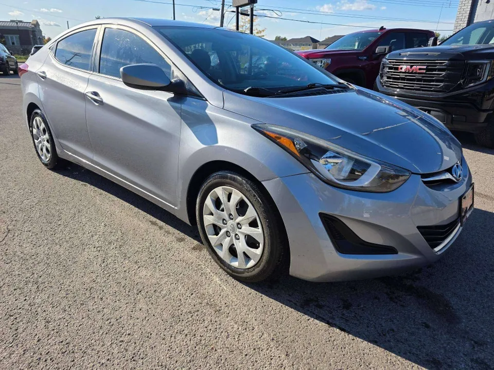 Hyundai Elantra 2015 photo 5